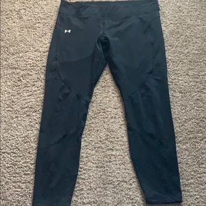 Under Armor Woman’s Black Leggings XL